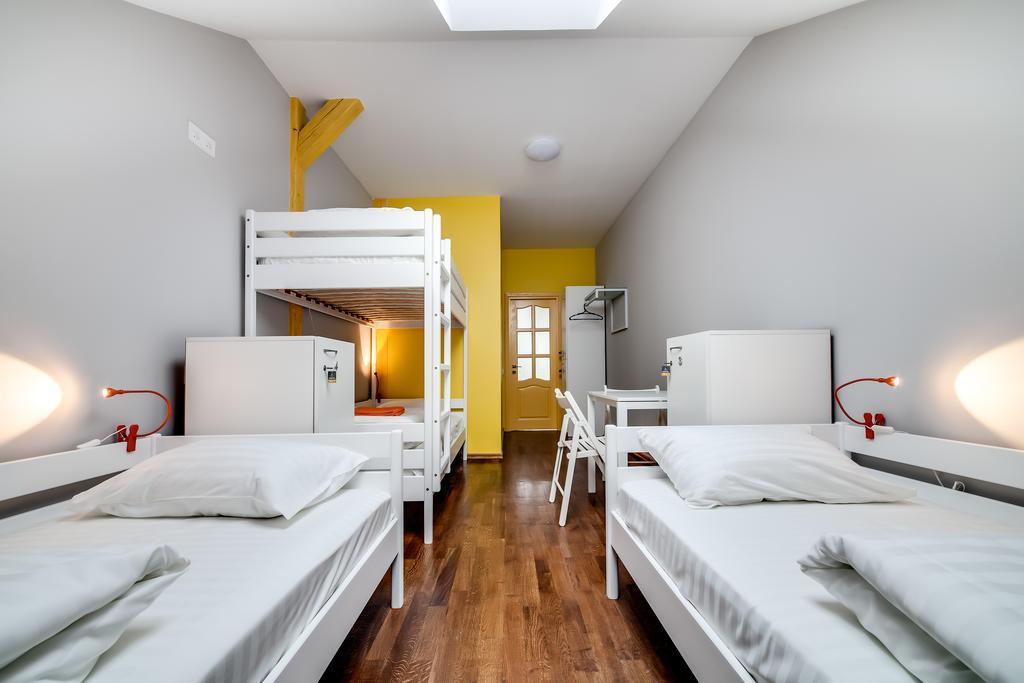 Park Plus Hostel Lvov Pokoj fotografie